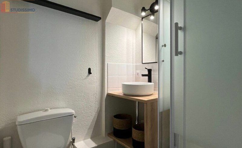 Studio 17m² La Rochelle centre - Refait à neuf, proche place Verdun - Photo 2