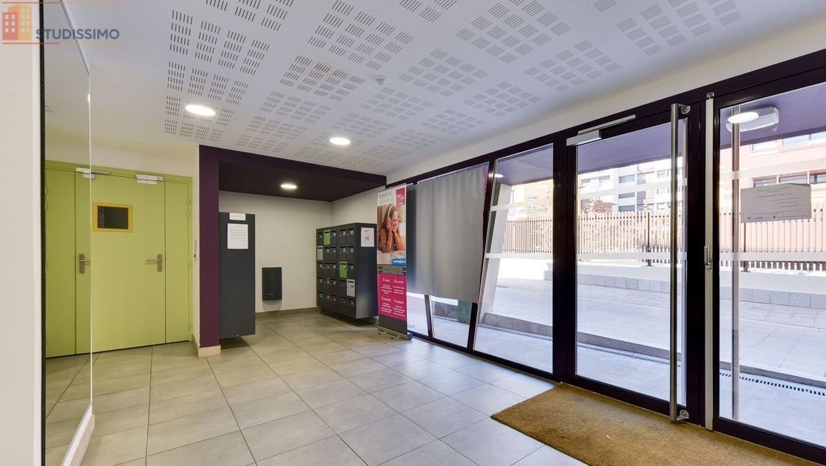 Studio meublé 16m² Perpignan - Résidence étudiante, proche conservatoire - Photo 2