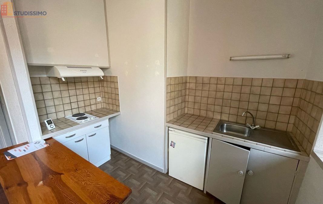 Studio 26m² Clermont-Ferrand 63000 - Photo 3