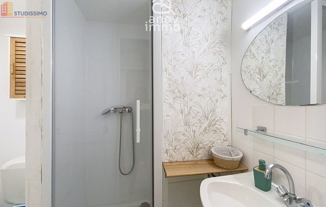 Studio 19m² La Rochelle - DPE D, 2e étage - Photo 2