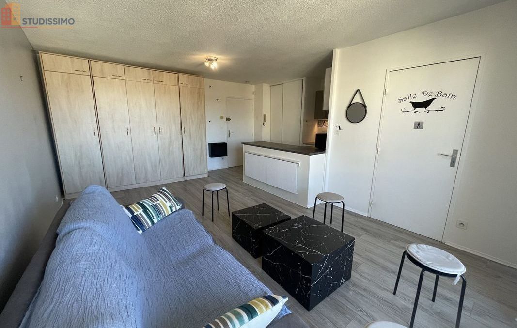 Studio meublé 32m² Royat - Lumineux, 3e étage - Photo 7