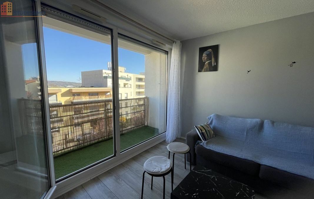 Studio meublé 32m² Royat - Lumineux, 3e étage - Photo 6