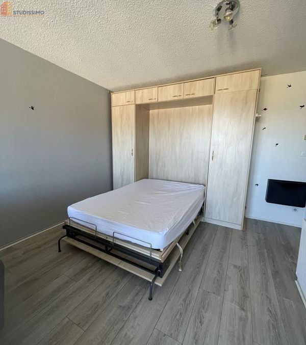 Studio meublé 32m² Royat - Lumineux, 3e étage - Photo 2