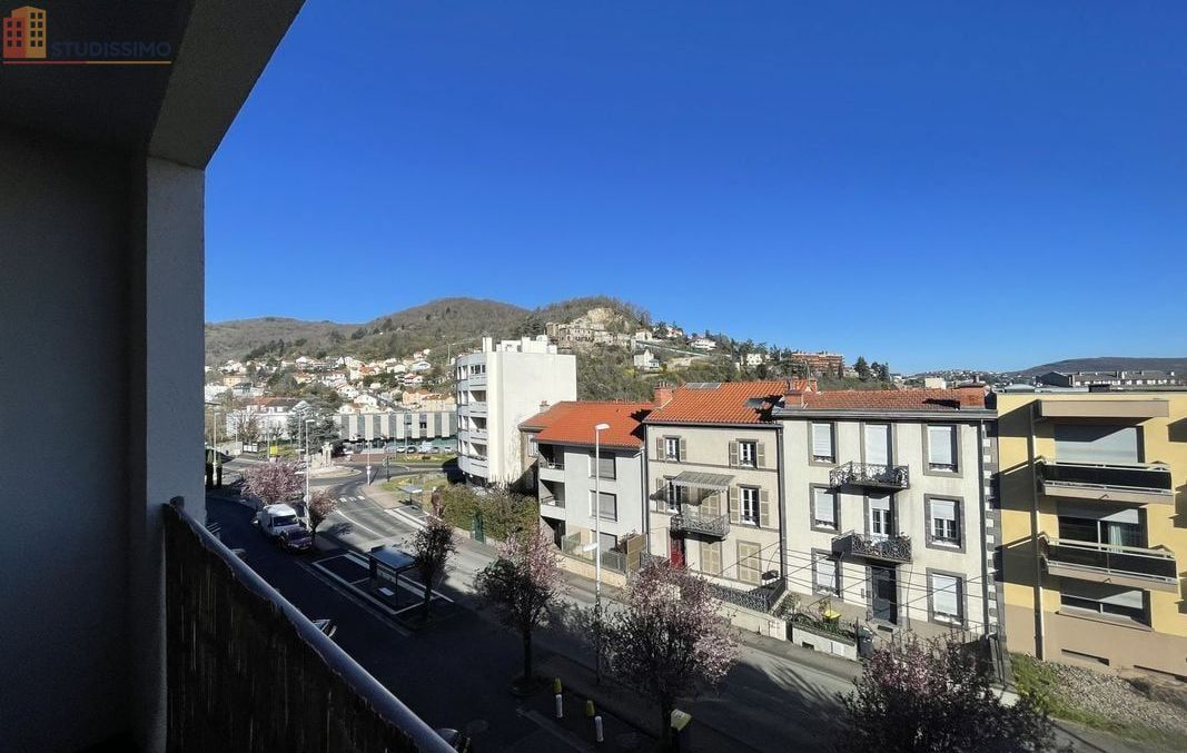 Studio meublé 32m² Royat - Lumineux, 3e étage - Photo 1