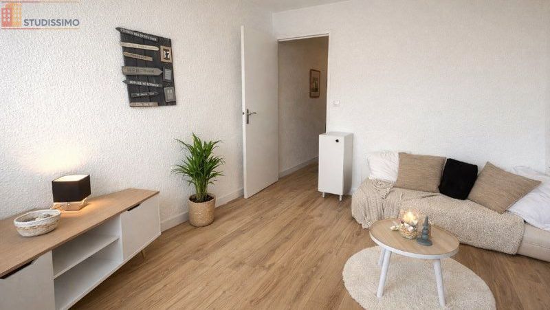 Studio 18m² Royan centre - Entièrement rénové, meublé - Photo 2