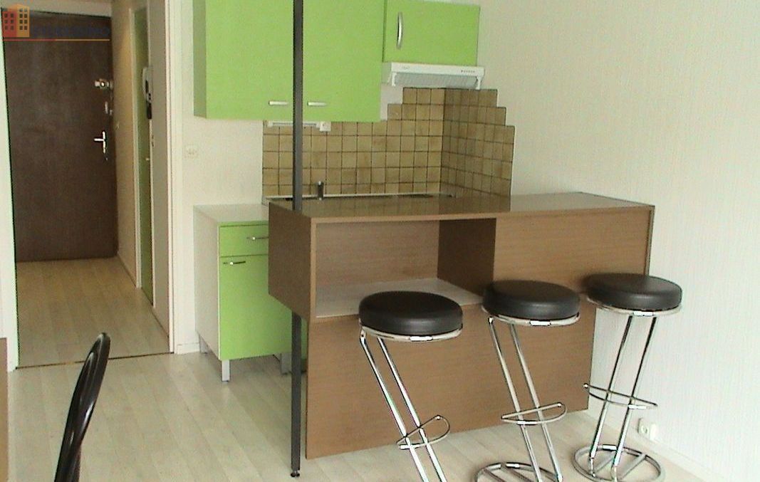 Studio 25m² Clermont-Ferrand 63000 - Dernier étage, lumineux - Photo 1