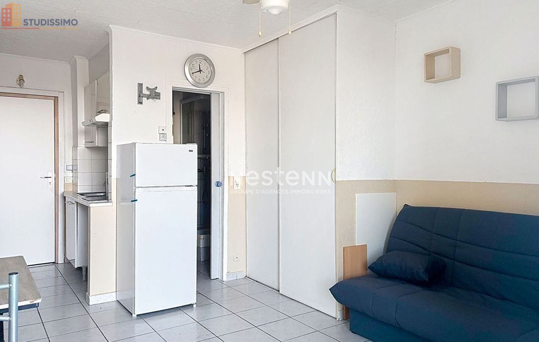 Studio meublé 18m² Perpignan - Meublé, au 3e étage - Photo 3