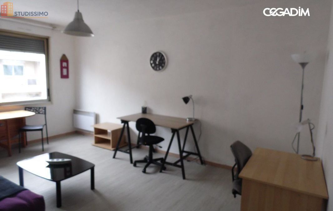 Studio meublé 25m² Clermont-Ferrand 63000 - Meublé, DPE D - Photo 2