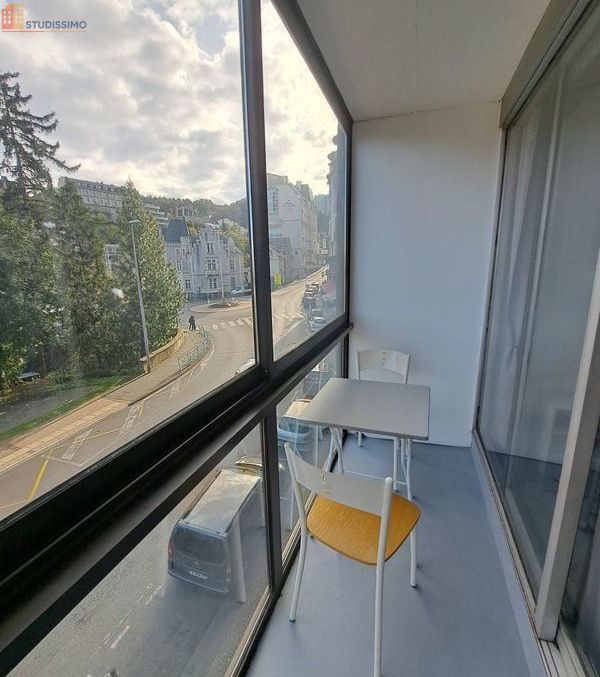 Studio meublé 18m² Royat - Meublé, 2e étage - Photo 3