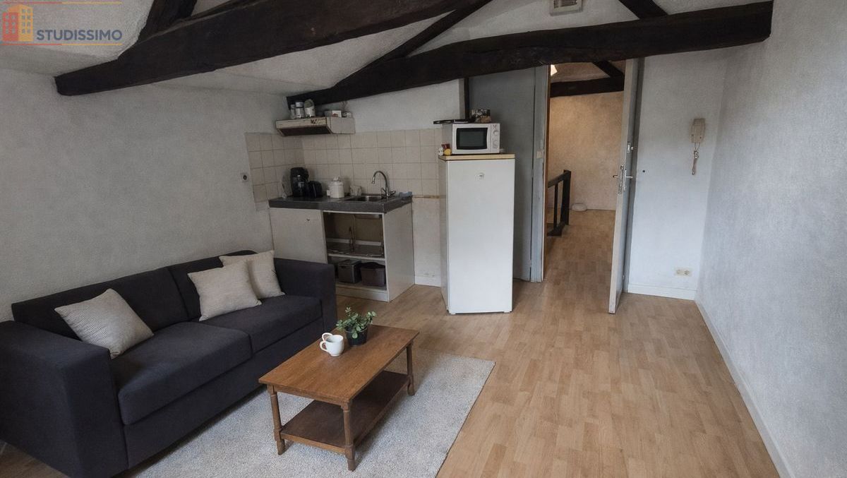 Studio à Saintes