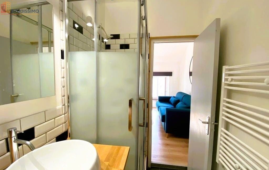 Studio 25m² La Rochelle La Pallice - Lumineux, proche port - Photo 8
