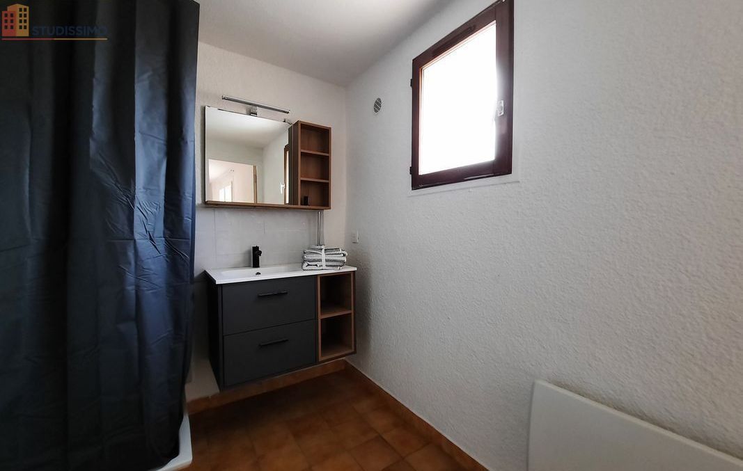 Studio meublé 21m² Céret - Meublé, 1er étage - Photo 2