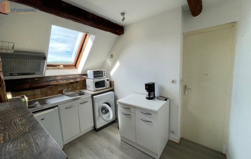 Studio meublé 31m² Clermont-Ferrand 63000 - Meublé, dernier étage - Photo 2