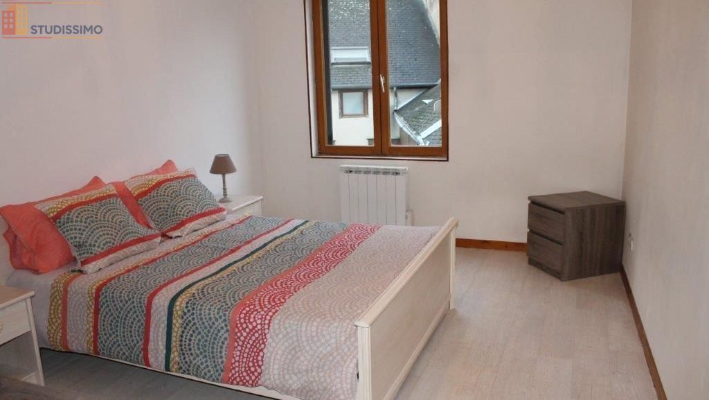 Studio 53m² Bourges - Lumineux, 2e étage - Photo 1