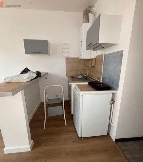 Studio 40m² Saint-Amand-Montrond - Lumineux, 1er étage - Photo 5