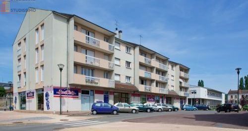 Studio 48m² Saint-Amand-Montrond - Étage 2, DPE D - Photo 1