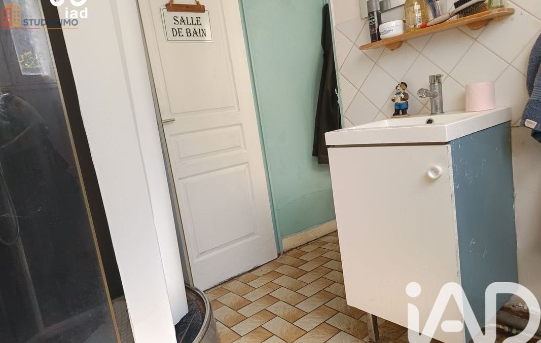Studio 40m² Les Aix-d'Angillon - Lumineux, chambre séparée - Photo 2