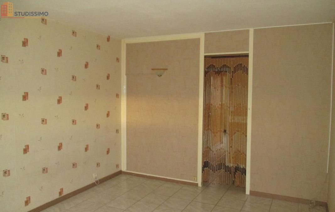 Studio 37m² Bourges - Lumineux, grand espace - Photo 2