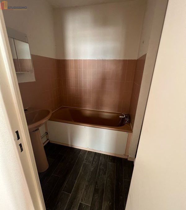 Studio meublé 27m² Clermont-Ferrand 63000 - Meublé, proche commodités - Photo 1