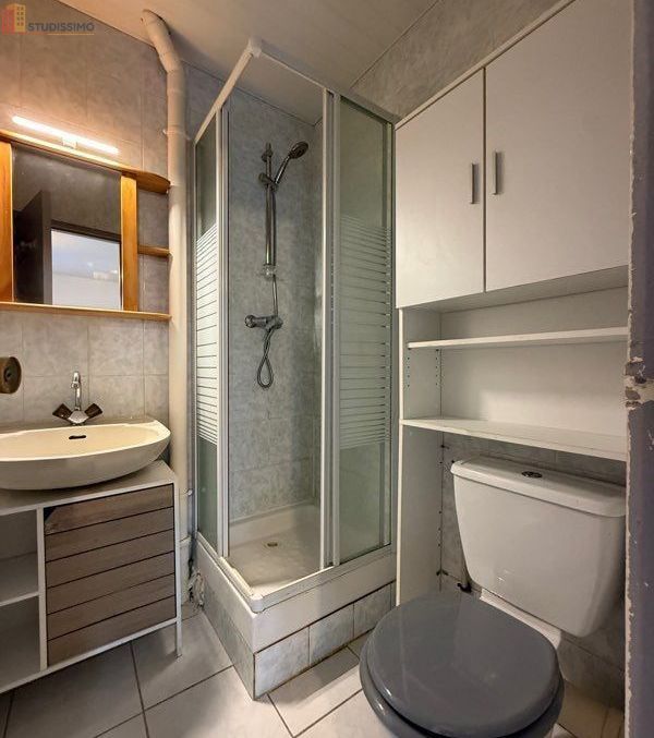 Studio meublé 19m² Perpignan - Meublé, 1er étage - Photo 2