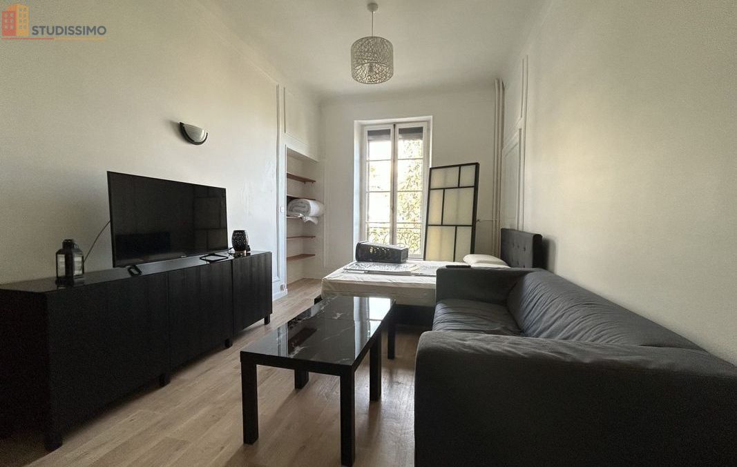 Studio meublé 25m² Royat - Meublé, DPE D - Photo 4