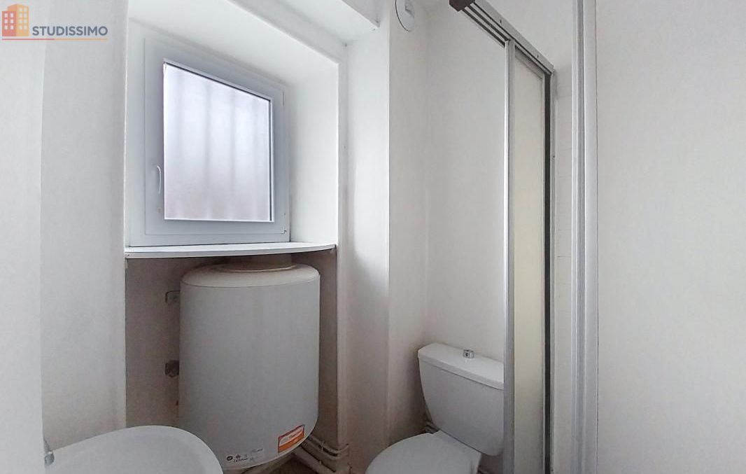 Studio 24m² Clermont-Ferrand 63000 - Photo 2