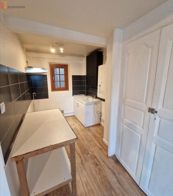 Studio 33m² Riom - 2e étage, lumineux - Photo 2