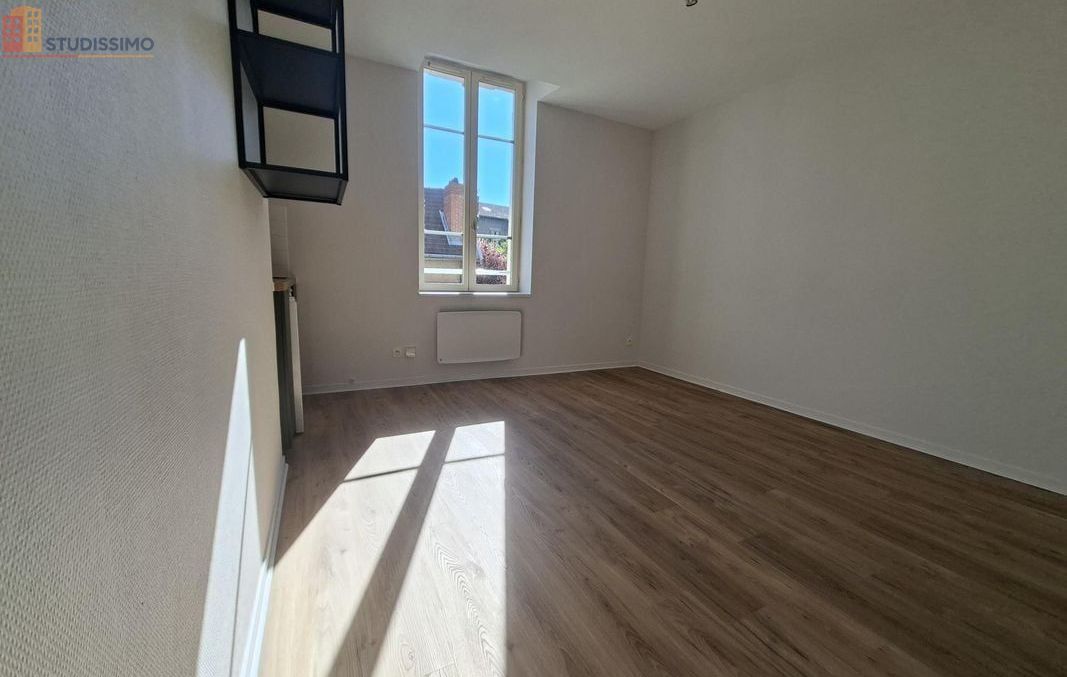 Studio 20m² Clermont-Ferrand 63000 - Étage 2, DPE C - Photo 1