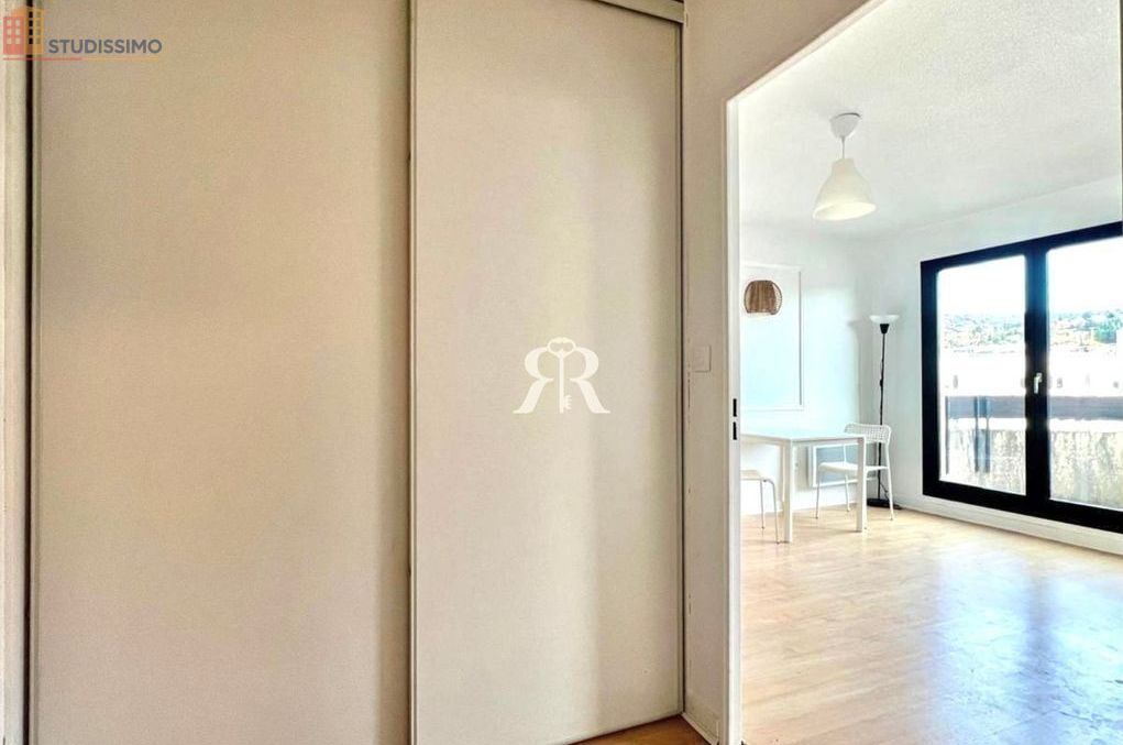 Studio meublé 31m² Chamalières - Meublé, DPE D - Photo 6