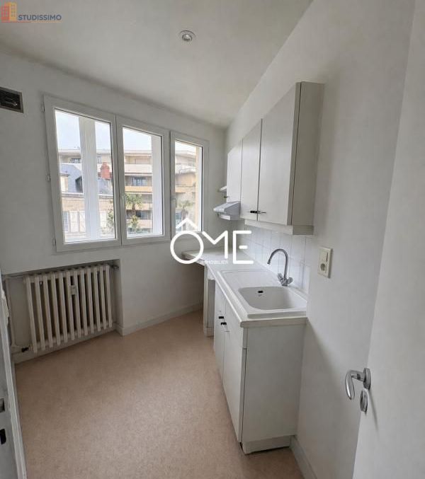 Studio 30m² Brive-la-Gaillarde - - Photo 2