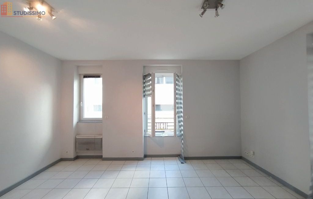Studio 29m² Clermont-Ferrand - 1er étage, lumineux - Photo 8