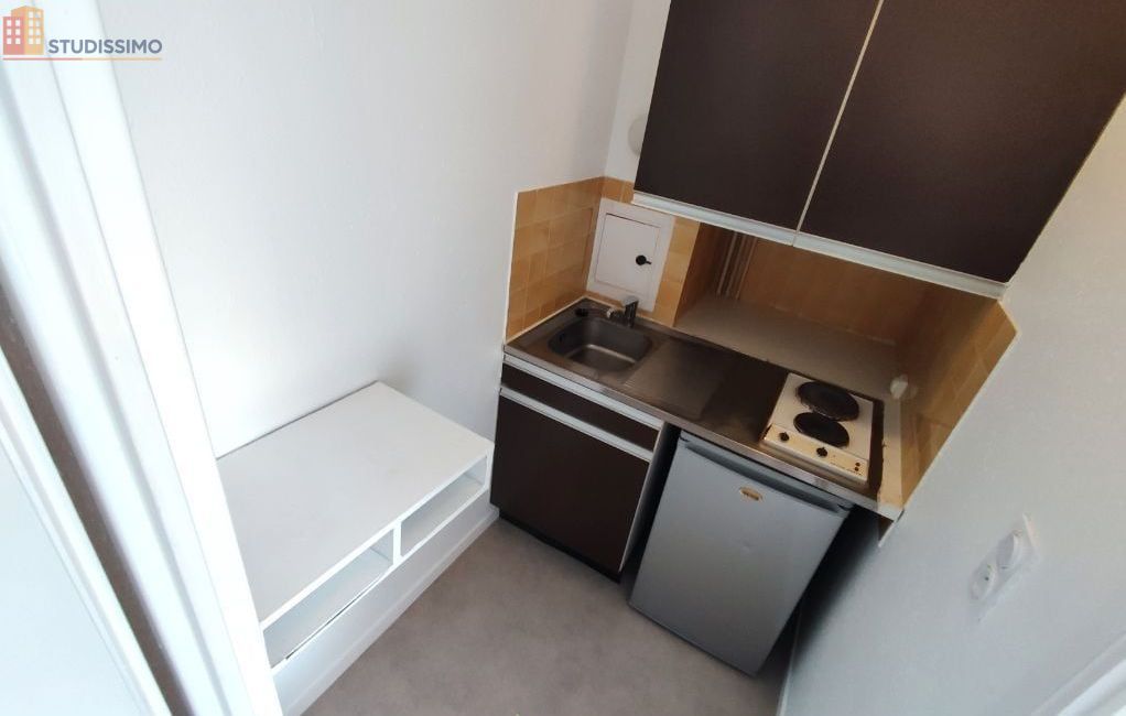 Studio 25m² Clermont-Ferrand - Étage élevé, DPE D - Photo 6