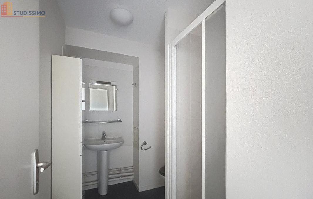 Studio meublé 23m² Clermont-Ferrand 63000 - Meublé, 2e étage - Photo 2