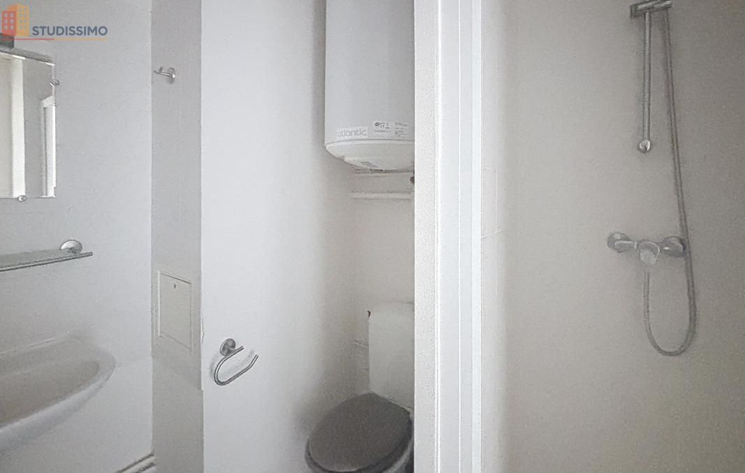 Studio meublé 23m² Clermont-Ferrand 63000 - Meublé, 2e étage - Photo 1