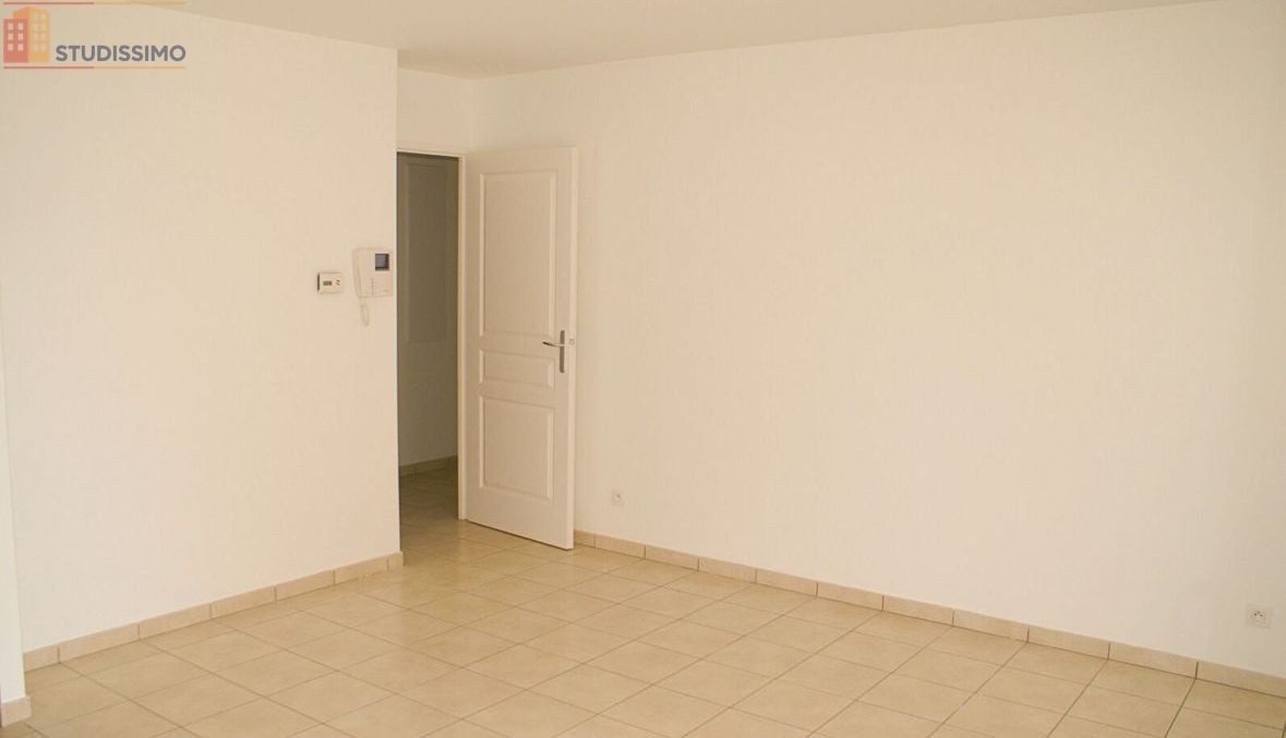 Studio 31m² Clermont-Ferrand 63000 - Photo 5
