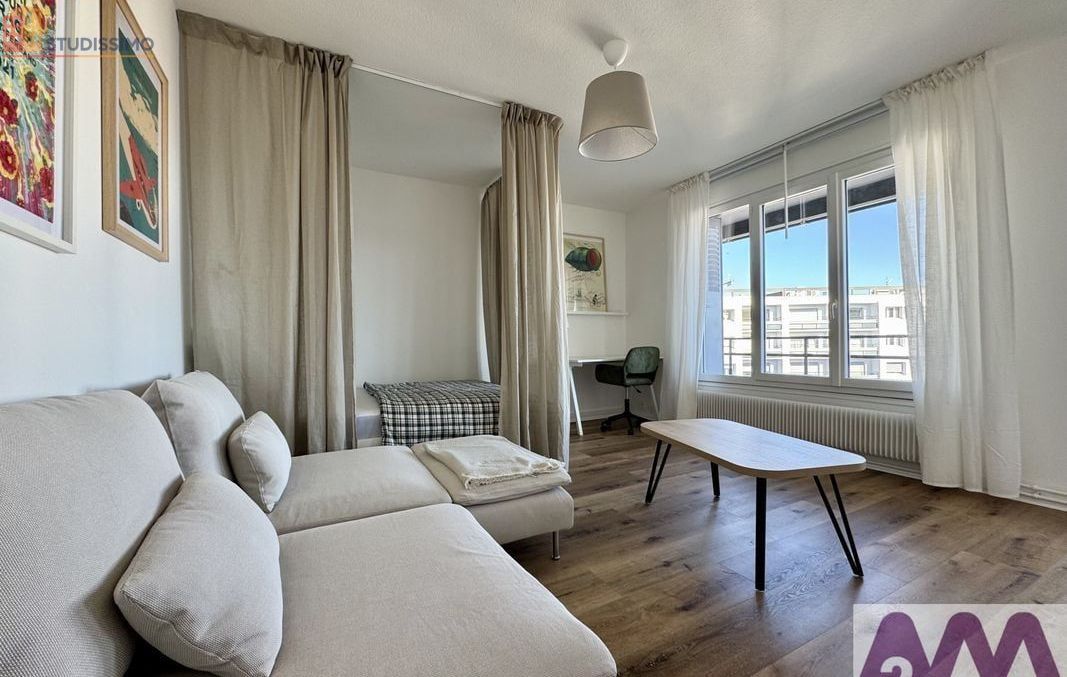 Studio meublé 31m² Clermont-Ferrand - Lumineux, étage élevé - Photo 4