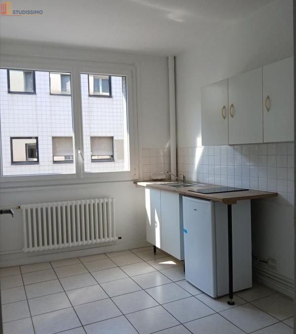 Studio 31m² Clermont-Ferrand 63000 - Photo 2