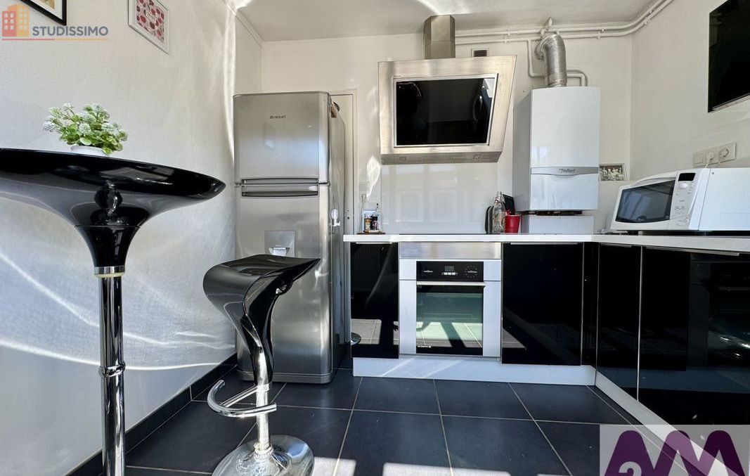 Studio meublé 34m² Clermont-Ferrand 63000 - Meublé, DPE C - Photo 2