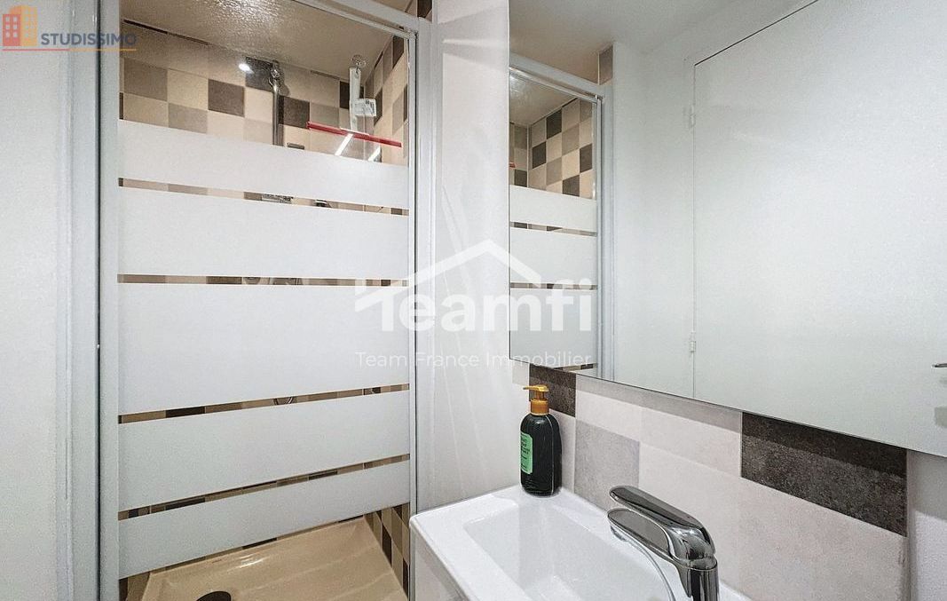 Studio meublé 16m² Royat - Meublé, DPE C - Photo 2