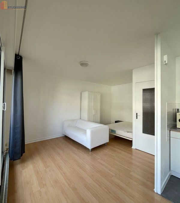 Studio meublé 28m² Clermont-Ferrand 63100 - Balcon, garage - Photo 2