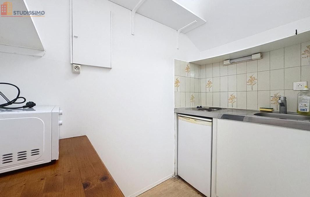 Studio meublé 28m² Clermont-Ferrand 63000 - Meublé, 3e étage - Photo 2
