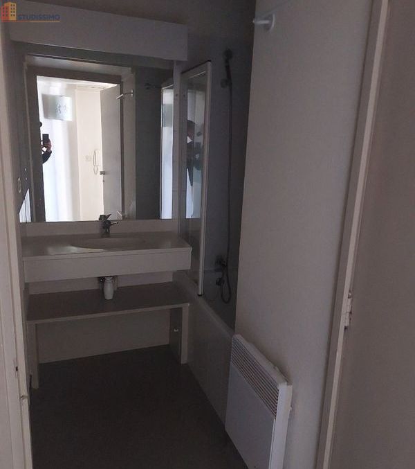 Studio 18m² Strasbourg centre - Meublé, dernier étage - Photo 1