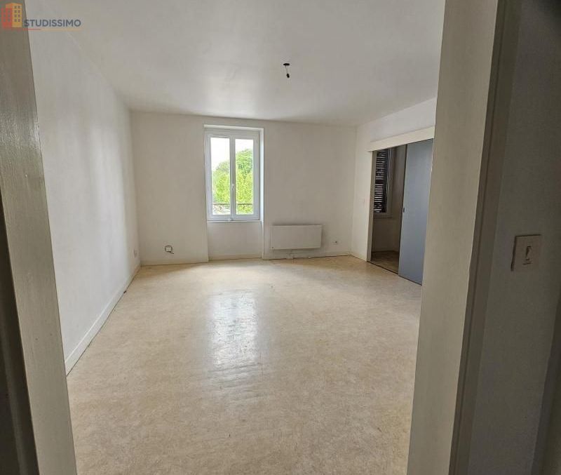Studio 27m² Saint-Éloy-les-Mines - 1 pièce - Photo 6