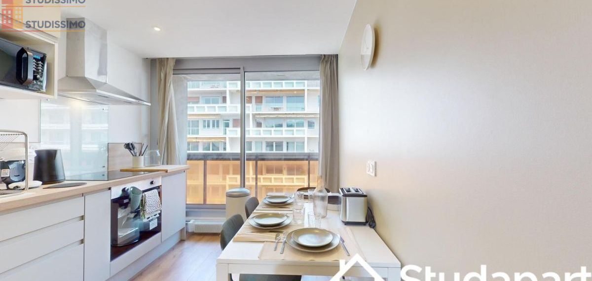 Studio meublé 11m² Clermont-Ferrand 63100 - Lumineux, 5e étage - Photo 1