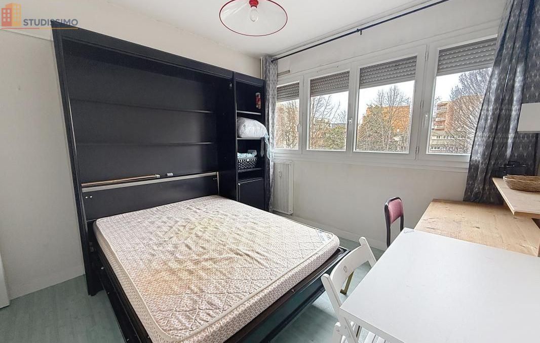 Studio meublé 17m² Clermont-Ferrand - Meublé, 2e étage - Photo 1