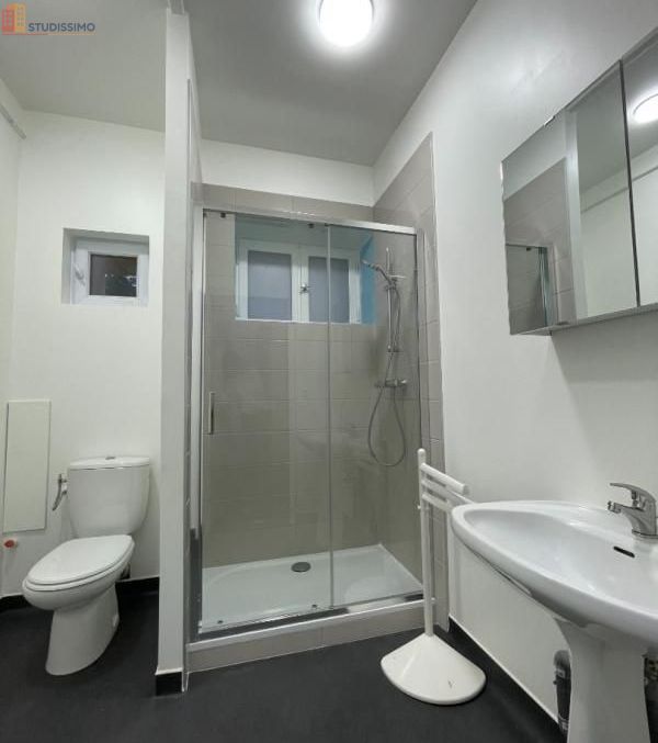 Studio meublé 15m² Clermont-Ferrand - Meublé, 1er étage - Photo 1