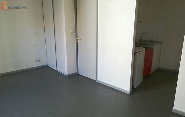 Studio 23m² Clermont-Ferrand 63100 - Photo 7