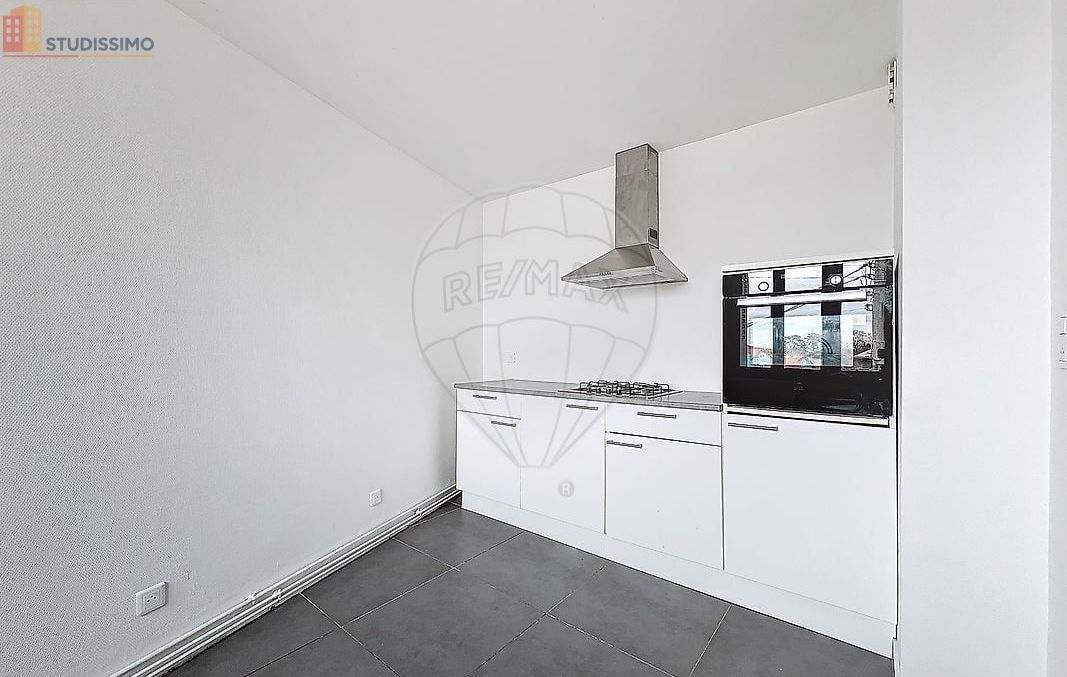 Studio 40m² Audincourt - lumineux, proche commodités - Photo 8
