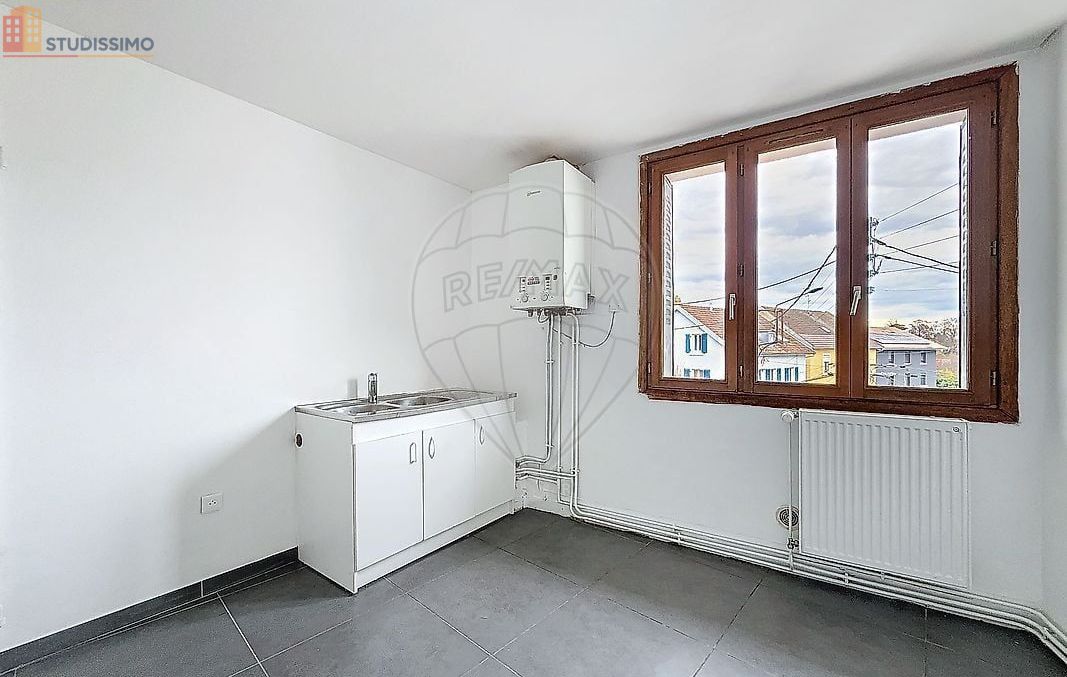 Studio 40m² Audincourt - lumineux, proche commodités - Photo 7