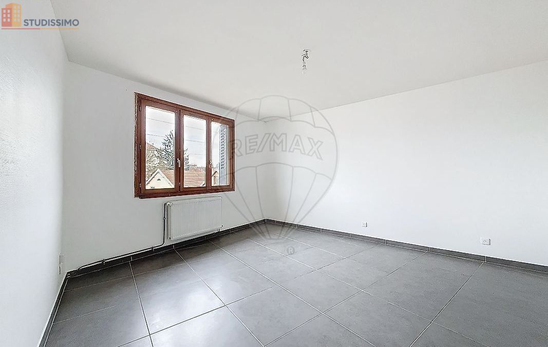Studio 40m² Audincourt - lumineux, proche commodités - Photo 6